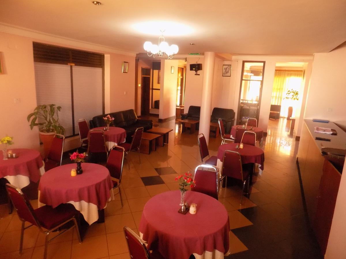 Entebbe Traveller'S Hotel Dış mekan fotoğraf