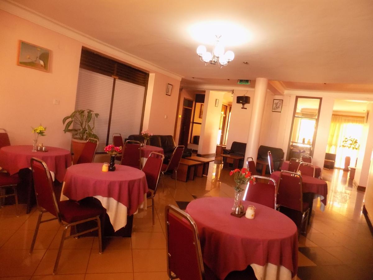 Entebbe Traveller'S Hotel Dış mekan fotoğraf