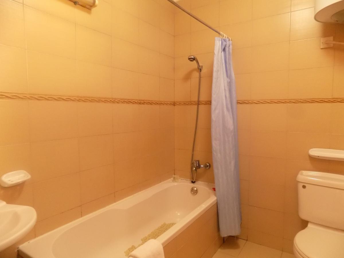 Entebbe Traveller'S Hotel Dış mekan fotoğraf